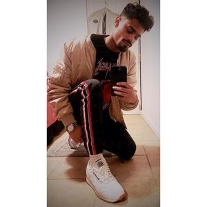 Meet your Posher, Keith